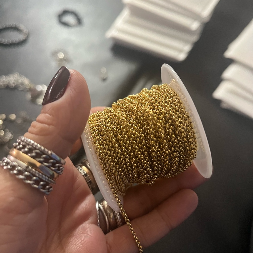 Genuine moonstone & mother of pearl moon choker - Picture 11 of 12